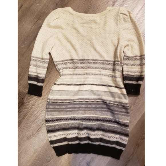 H&M dress - Picture 3 of 5